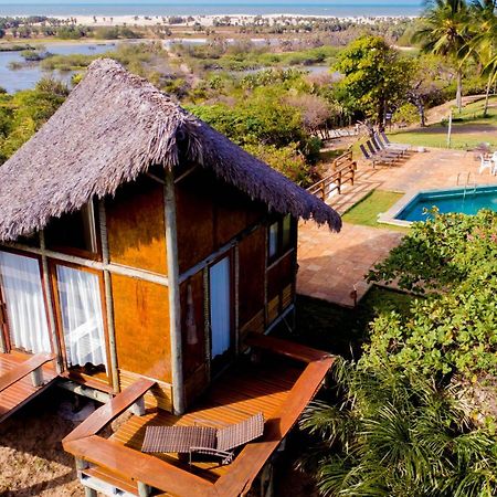 Ilha Dos Poldros Hotell Araioses Exteriör bild
